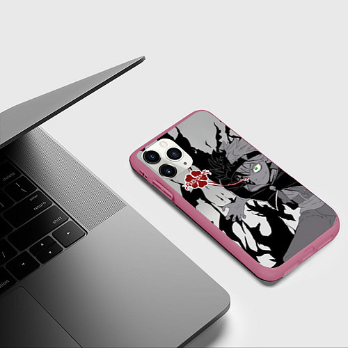 Чехол iPhone 11 Pro матовый Черный Аста демон Чёрный клевер / 3D-Малиновый – фото 3