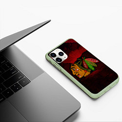 Чехол iPhone 11 Pro матовый CHICAGO NHL, цвет: 3D-салатовый — фото 2