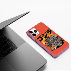 Чехол iPhone 11 Pro матовый ГОДЗИЛЛА КУШАЕТ, цвет: 3D-малиновый — фото 2