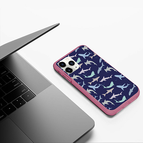 Чехол iPhone 11 Pro матовый Акулы разные / 3D-Малиновый – фото 3