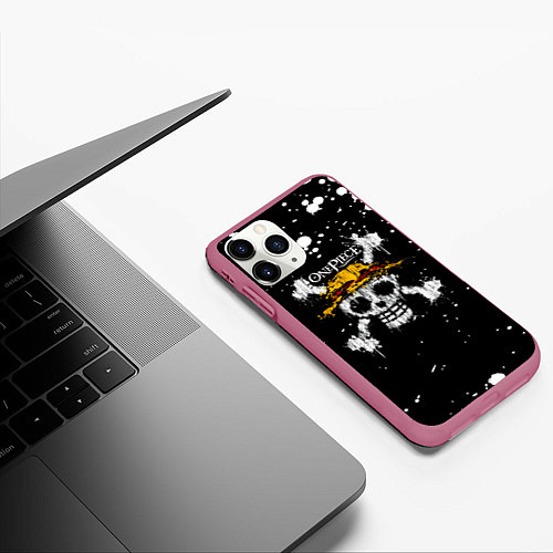 Чехол iPhone 11 Pro матовый Весылый Роджер One Piece / 3D-Малиновый – фото 3