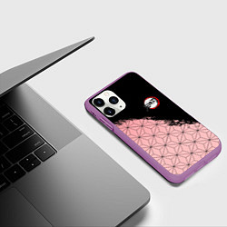 Чехол iPhone 11 Pro матовый КОСТЮМ НЕЗУКО КЛИНОК РАССЕКАЮЩИЙ ДЕМОНОВ, цвет: 3D-фиолетовый — фото 2