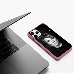 Чехол iPhone 11 Pro матовый Zемфира красивый портрет, цвет: 3D-малиновый — фото 2