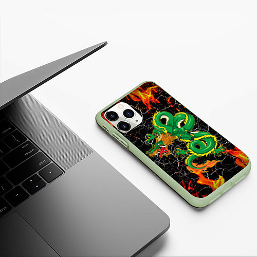 Чехол iPhone 11 Pro матовый Дракон Огонь Dragon Fire / 3D-Салатовый – фото 3