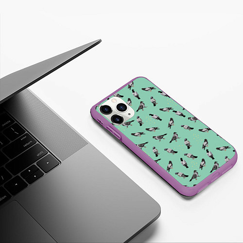 Чехол iPhone 11 Pro матовый Голуби на зеленом / 3D-Фиолетовый – фото 3