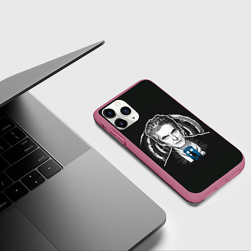 Чехол iPhone 11 Pro матовый Питер Капальди / 3D-Малиновый – фото 3