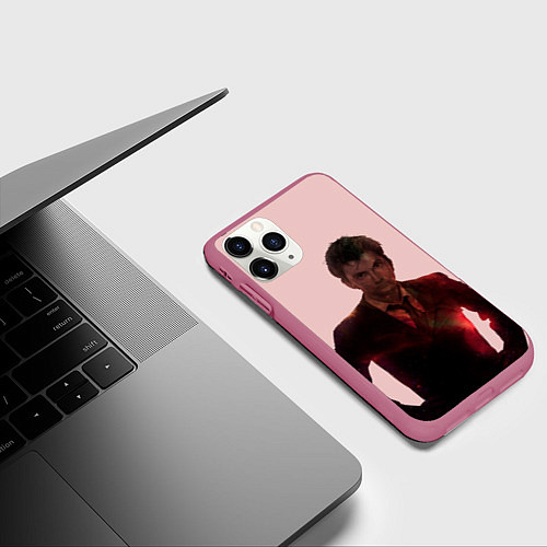 Чехол iPhone 11 Pro матовый David Tennant / 3D-Малиновый – фото 3