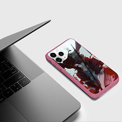 Чехол iPhone 11 Pro матовый Аста в режиме демона черный клевер, цвет: 3D-малиновый — фото 2