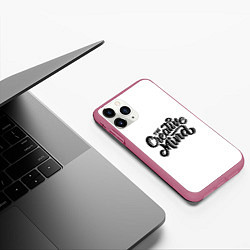 Чехол iPhone 11 Pro матовый Творческий ум, цвет: 3D-малиновый — фото 2