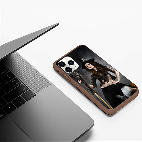 Чехол iPhone 11 Pro матовый Милая ведьма с метлой / 3D-Коричневый – фото 3