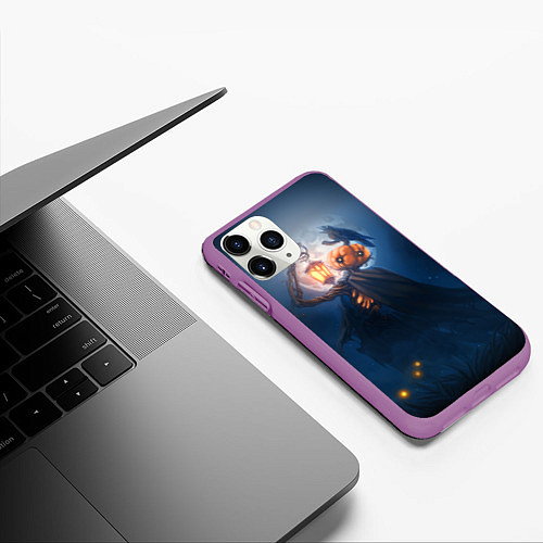 Чехол iPhone 11 Pro матовый ТЫКВИННЫЙ МОНСТР В ТУМАНЕ ХЕЛЛОУИН / 3D-Фиолетовый – фото 3