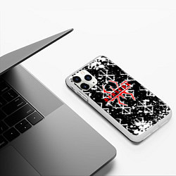 Чехол iPhone 11 Pro матовый Berserk Anime, цвет: 3D-белый — фото 2