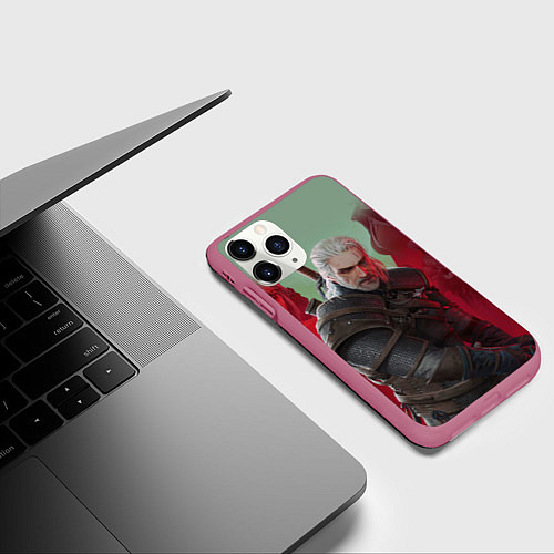 Чехол iPhone 11 Pro матовый ВЕДЬМАК THE WITCHER ГЕРАЛЬТ С МЕЧОМ / 3D-Малиновый – фото 3