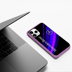 Чехол iPhone 11 Pro матовый MERCEDES-BENZ МЕРСЕДЕС-БЕНЗ ПУРПУРНЫЙ, цвет: 3D-фиолетовый — фото 2