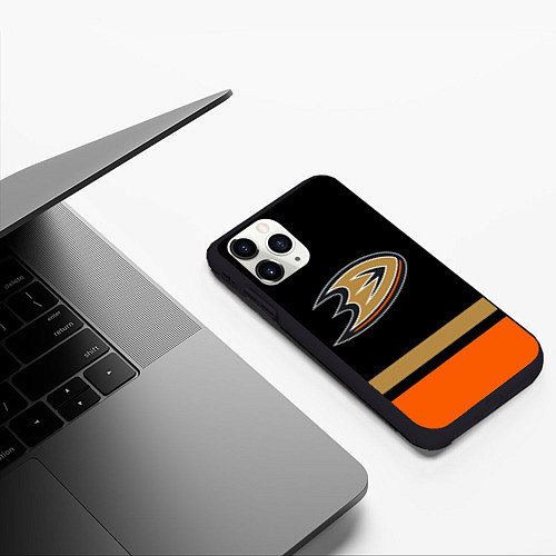 Чехол iPhone 11 Pro матовый Anaheim Ducks Анахайм Дакс / 3D-Черный – фото 3