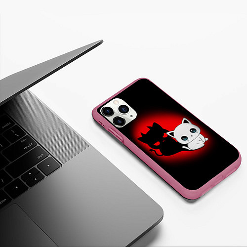 Чехол iPhone 11 Pro матовый КОТИК ДЬЯВОЛ KITTY DEVIL / 3D-Малиновый – фото 3