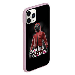 Чехол iPhone 11 Pro матовый ИГРА В КАЛЬМАРА СТРАЖ КВАДРАТ, цвет: 3D-розовый — фото 2