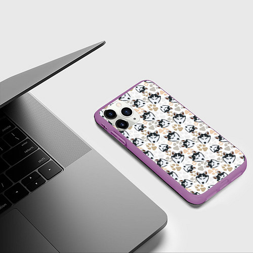 Чехол iPhone 11 Pro матовый Собака Сибирский Хаски / 3D-Фиолетовый – фото 3
