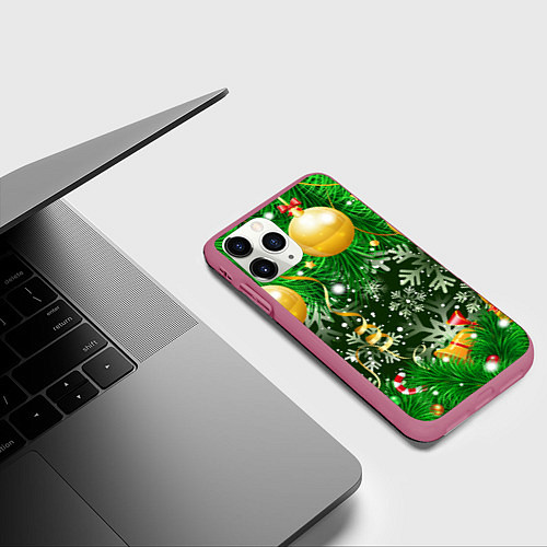 Чехол iPhone 11 Pro матовый Новогоднее Настроение Елка / 3D-Малиновый – фото 3
