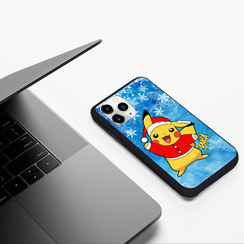 Чехол iPhone 11 Pro матовый НОВОГОДНИЙ ПИКАЧУ 2022 HAPPY NEW YEAR / 3D-Черный – фото 3