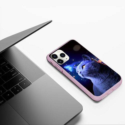 Чехол iPhone 11 Pro матовый КОТ И ГОЛУБАЯ БАБОЧКА / 3D-Розовый – фото 3