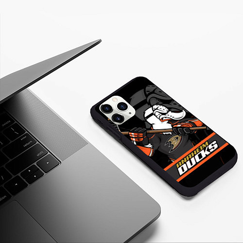 Чехол iPhone 11 Pro матовый Анахайм Дакс, Anaheim Ducks / 3D-Черный – фото 3