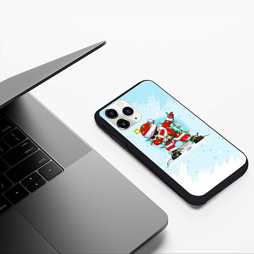 Чехол iPhone 11 Pro матовый Santa Dabbing в гирлянде / 3D-Черный – фото 3