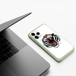 Чехол iPhone 11 Pro матовый Рык, цвет: 3D-салатовый — фото 2