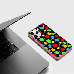 Чехол iPhone 11 Pro матовый SOUTH PARK ЮЖНЫЙ ПАРК НОВОГОДНИЙ УЗОР, цвет: 3D-малиновый — фото 2