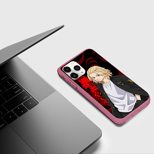 Чехол iPhone 11 Pro матовый МАЙКИ МАНДЗИРО САНО КРАСНЫЙ ОРНАМЕНТ / 3D-Малиновый – фото 3