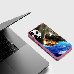 Чехол iPhone 11 Pro матовый Комета, перед столкновением с Землёй!, цвет: 3D-малиновый — фото 2