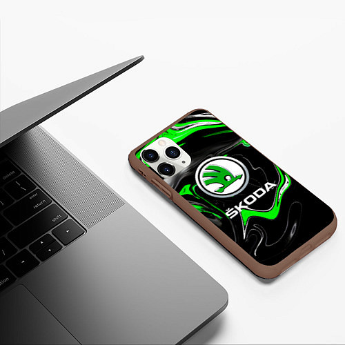 Чехол iPhone 11 Pro матовый Skoda: Auto Logo / 3D-Коричневый – фото 3