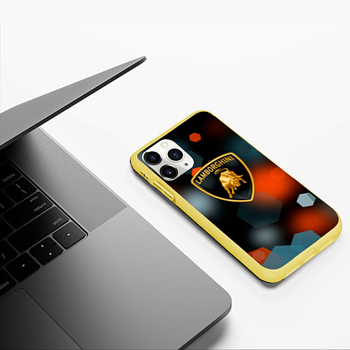 Чехол iPhone 11 Pro матовый Lamborghini - Размытие / 3D-Желтый – фото 3