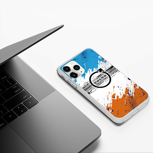 Чехол iPhone 11 Pro матовый След от покрышки VOLVO / 3D-Белый – фото 3