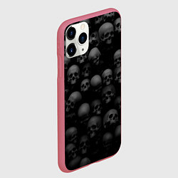 Чехол iPhone 11 Pro матовый Черепа на черном фоне паттерн, цвет: 3D-малиновый — фото 2