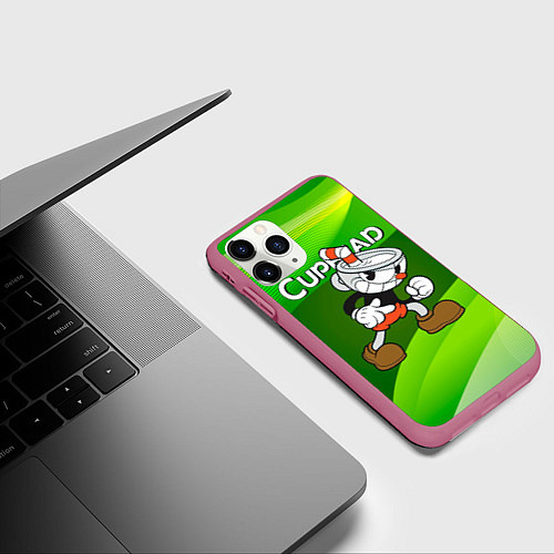 Чехол iPhone 11 Pro матовый Хитрая чашечка cuphead / 3D-Малиновый – фото 3