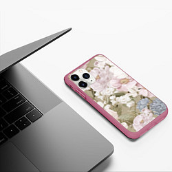 Чехол iPhone 11 Pro матовый Цветы Английский Садовый Узор, цвет: 3D-малиновый — фото 2
