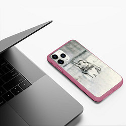 Чехол iPhone 11 Pro матовый Battle of Los Angeles - Rage Against the Machine, цвет: 3D-малиновый — фото 2