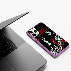 Чехол iPhone 11 Pro матовый BERSERK BLACK MASK - БЕРСЕРК ЧЁРНАЯ МАСКА, цвет: 3D-фиолетовый — фото 2