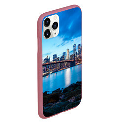 Чехол iPhone 11 Pro матовый Закат в мегаполисе, цвет: 3D-малиновый — фото 2