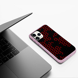 Чехол iPhone 11 Pro матовый НАНОКОСТЮМ Black and Red Hexagon Гексагоны, цвет: 3D-розовый — фото 2