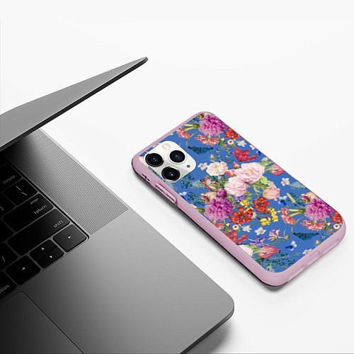 Чехол iPhone 11 Pro матовый Цветы Розовый Букет На Синем Фоне / 3D-Розовый – фото 3