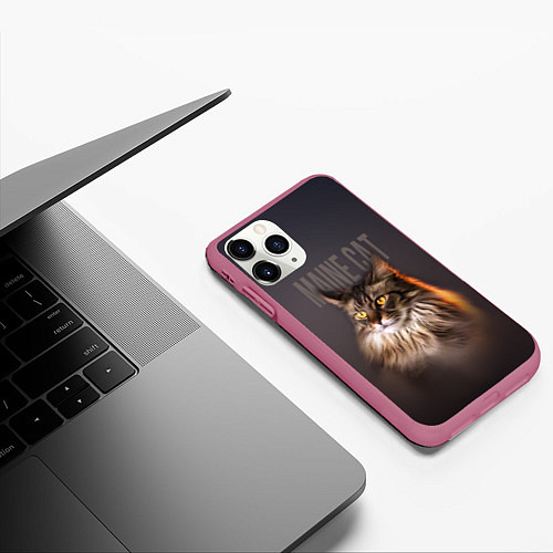 Чехол iPhone 11 Pro матовый Maine cat / 3D-Малиновый – фото 3