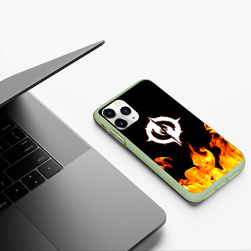 Чехол iPhone 11 Pro матовый Chaoseum Чаосеум Fire / 3D-Салатовый – фото 3