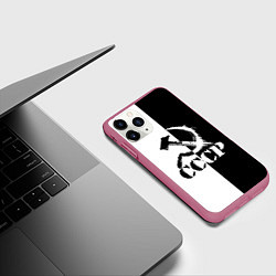 Чехол iPhone 11 Pro матовый СОВЕТСКИЙ СОЮЗ - СЕРП И МОЛОТ - Черно-белое, цвет: 3D-малиновый — фото 2