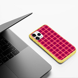 Чехол iPhone 11 Pro матовый Красный модный узор в крупную клетку, цвет: 3D-желтый — фото 2