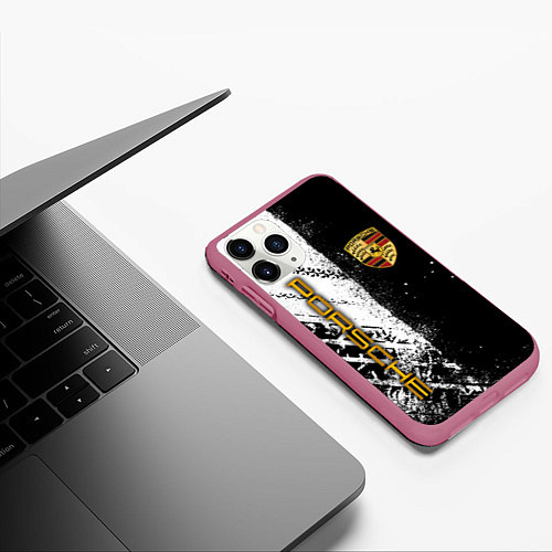 Чехол iPhone 11 Pro матовый PORCHE - ЧЕРНО БЕЛЫЙ / 3D-Малиновый – фото 3