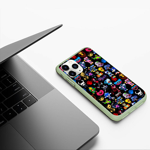 Чехол iPhone 11 Pro матовый Персонажи разных игр / 3D-Салатовый – фото 3