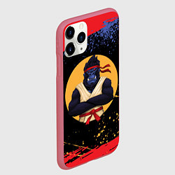 Чехол iPhone 11 Pro матовый Карате горилла, цвет: 3D-малиновый — фото 2