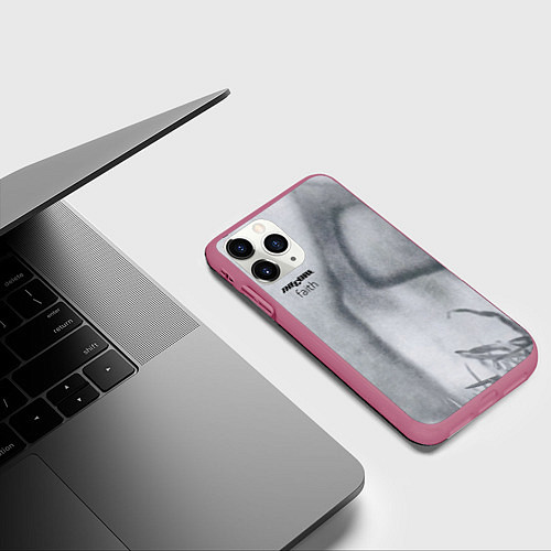 Чехол iPhone 11 Pro матовый Faith - The Cure / 3D-Малиновый – фото 3